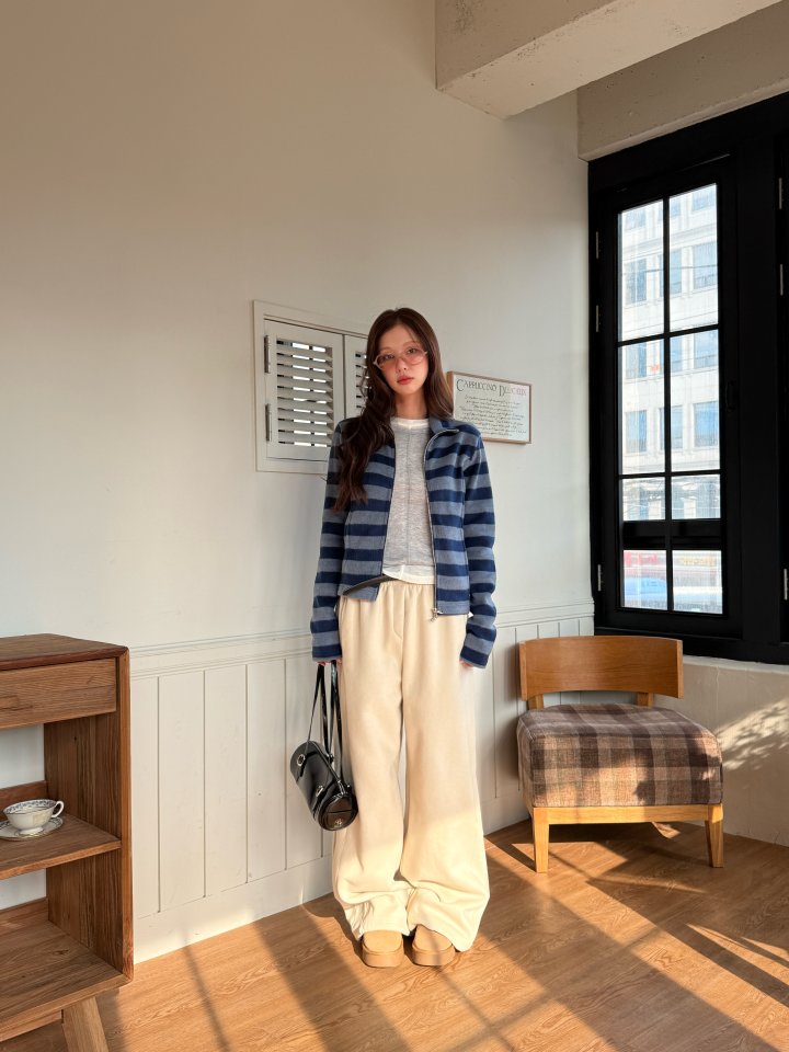 Baguette - Korean Women Fashion - #womensfashion - Crown Brushed Stripe Zip-Up - 6