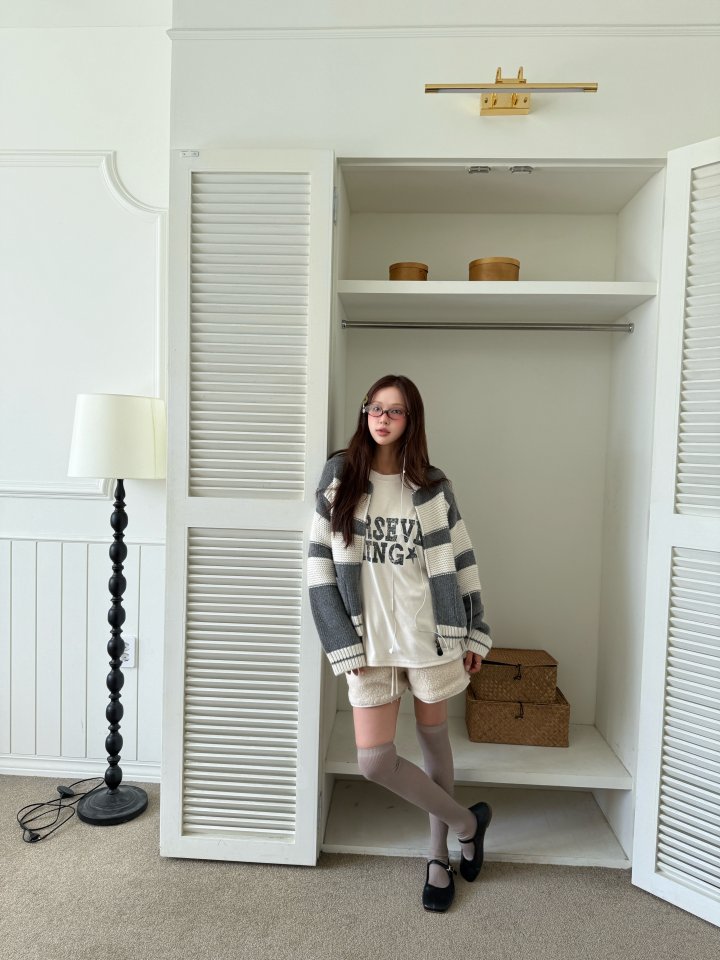 Baguette - Korean Women Fashion - #womensfashion - Jacquard Stripe Knit Zip-Up - 2