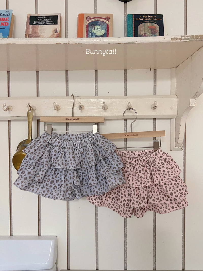Bunnytail - Korean Children Fashion - #kidsshorts - Leopard Skirt Pants - 2