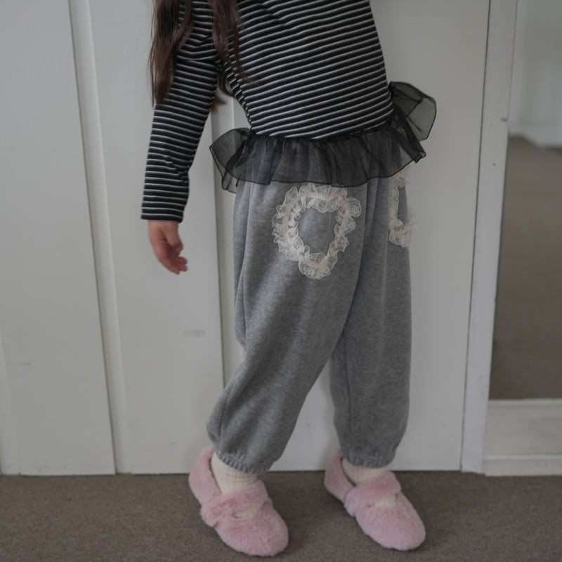 Buttercup - Korean Children Fashion - #fashionkids - Heart Velour PK Pants - 8