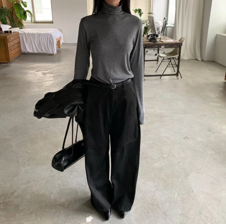 Cover - Korean Women Fashion - #momslook - Fleece Suede Slacks - 9