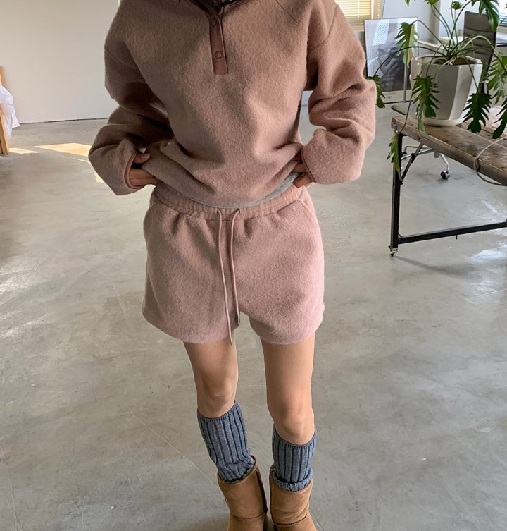 Cover - Korean Women Fashion - #pursuepretty - Hairy Shorts - 5