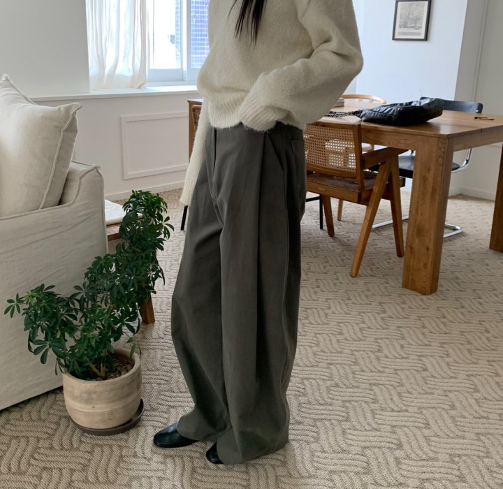 Cover - Korean Women Fashion - #womensfashion - Peach Curved Pants - 3