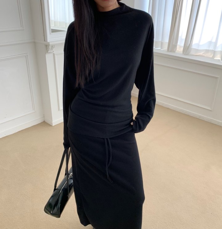 Cover - Korean Women Fashion - #momslook - Brushed Two Way Half Neck Top - 4