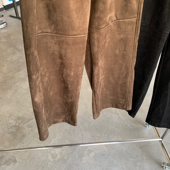 Cover - Korean Women Fashion - #womensfashion - Fleece Suede Slacks - 12