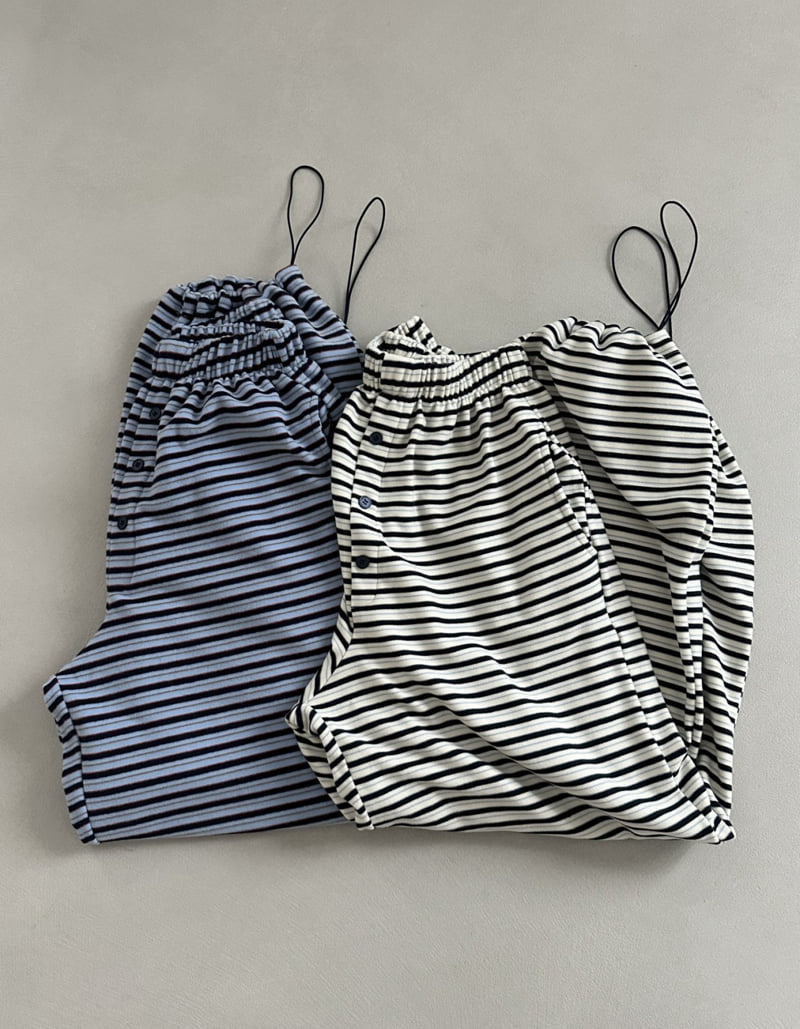Dress U - Korean Women Fashion - #momslook - Striped Fleece Jogger Pants - 11