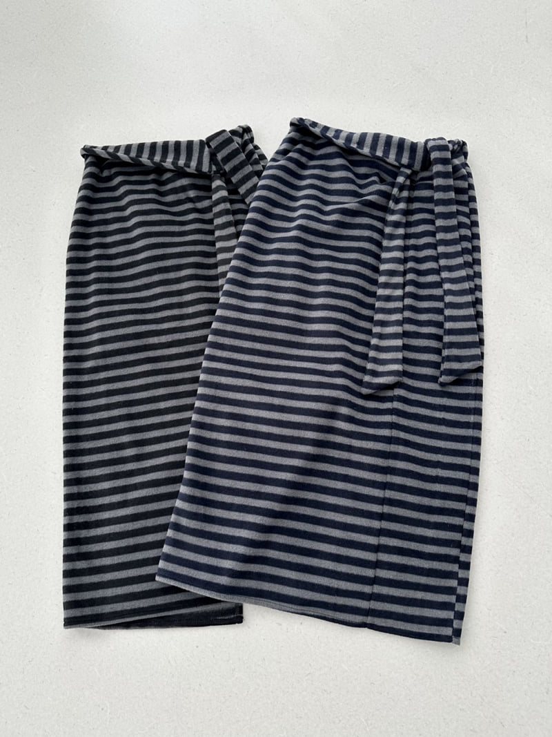 Dress U - Korean Women Fashion - #womensfashion - Striped Fleece Skirt - 4