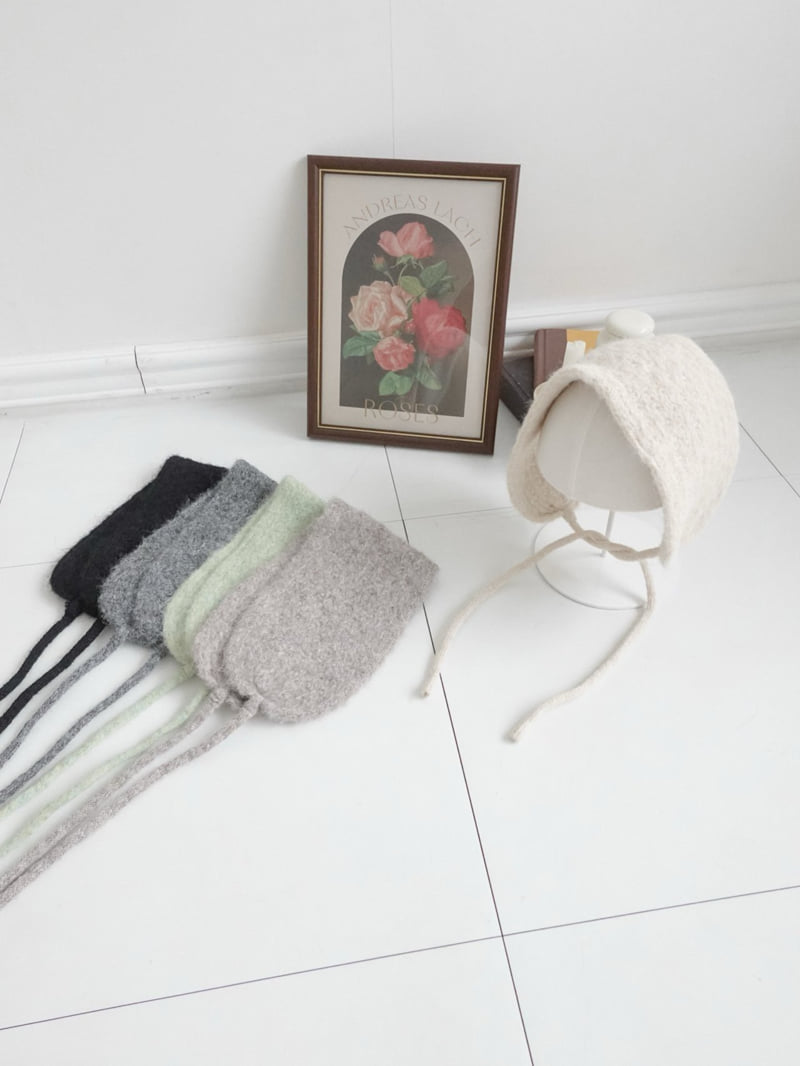 Eeiitt - Korean Women Fashion - #momslook - Lonne Wool Earmuff Knit Earflap - 10