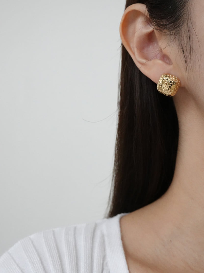 Eeiitt - Korean Women Fashion - #momslook - Fine Mirrorball Square Earrings - 7