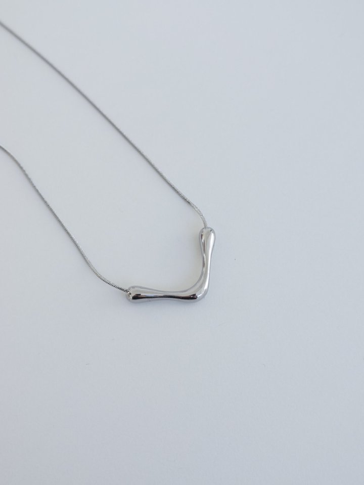 Eeiitt - Korean Women Fashion - #momslook - Taki V-Line Necklace - 4