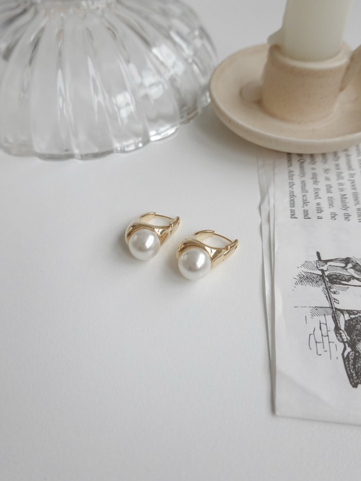 Eeiitt - Korean Women Fashion - #momslook - Taurine Pearl Ring Earrings - 3