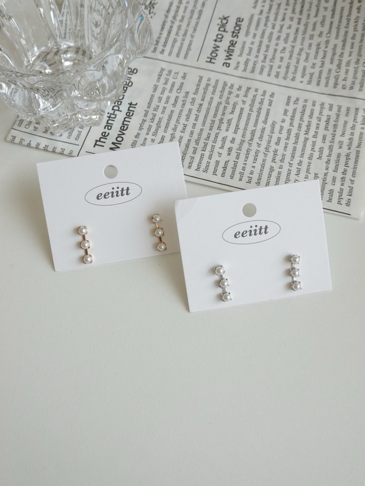 Eeiitt - Korean Women Fashion - #momslook - Dite Pearl Earrings - 12