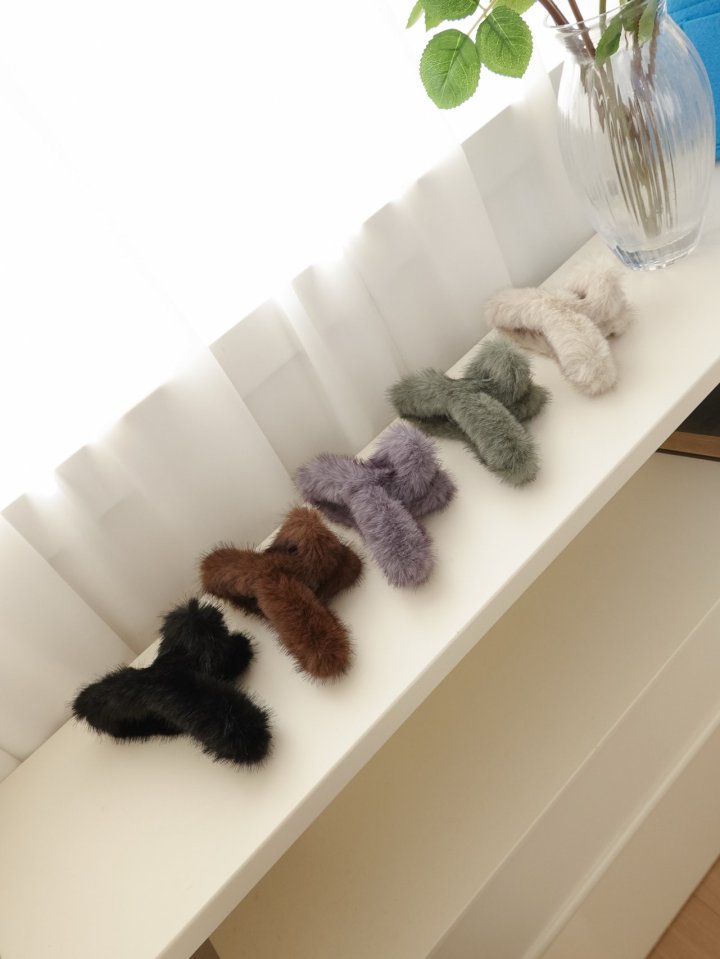 Eeiitt - Korean Women Fashion - #momslook - So Soft Hair Clip - 11