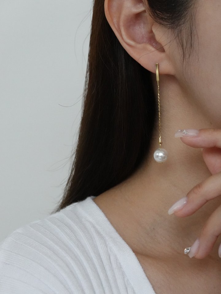 Eeiitt - Korean Women Fashion - #momslook - Baroque Long Drop Pearl Earrings - 9