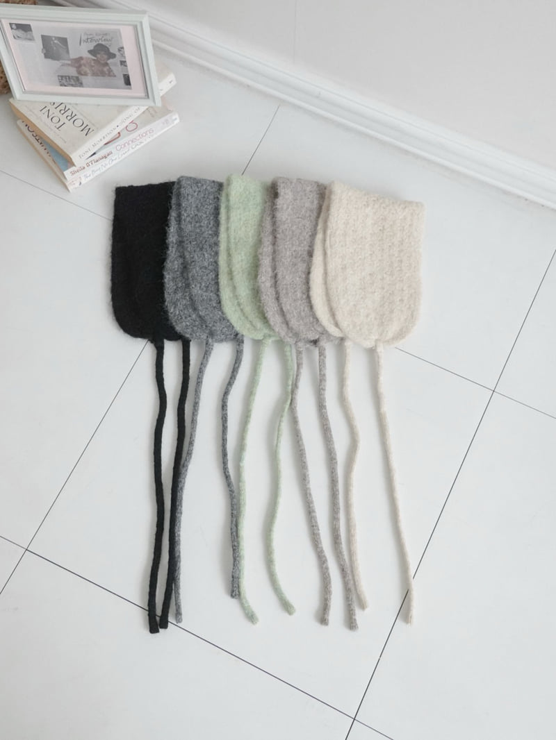 Eeiitt - Korean Women Fashion - #restrostyle - Lonne Wool Earmuff Knit Earflap - 4
