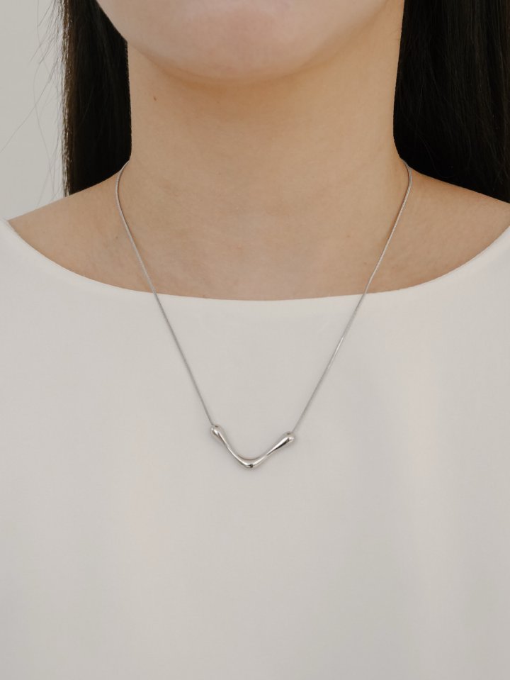 Eeiitt - Korean Women Fashion - #romanticstyle - Taki V-Line Necklace - 11