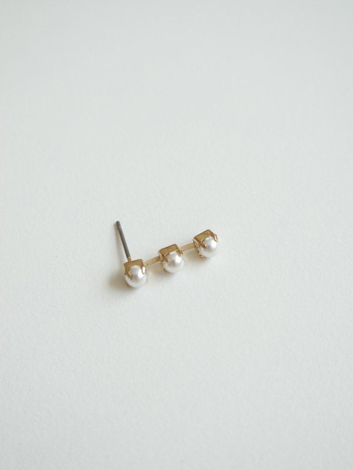 Eeiitt - Korean Women Fashion - #vintagekidsstyle - Dite Pearl Earrings - 5