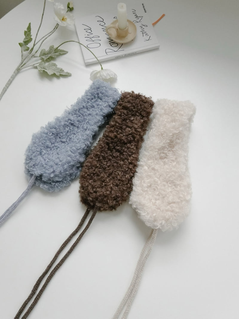 Eeiitt - Korean Women Fashion - #momslook - Fluffy Earmuff Earflap - 4