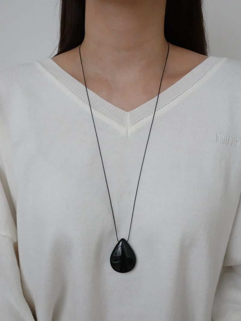 Eeiitt - Korean Women Fashion - #womensfashion - Levan Heritage Onyx Necklace - 2