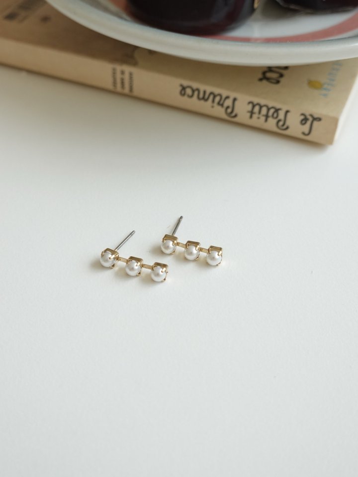 Eeiitt - Korean Women Fashion - #womensfashion - Dite Pearl Earrings - 3
