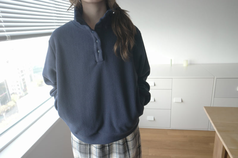 Enten - Korean Women Fashion - #thelittlethings - Bashu Fleece Sweatshirt
