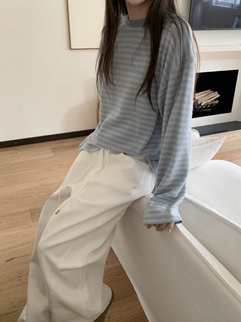 Flatyou - Korean Women Fashion - #momslook - Blessing Stripe Fleece Tee - 5