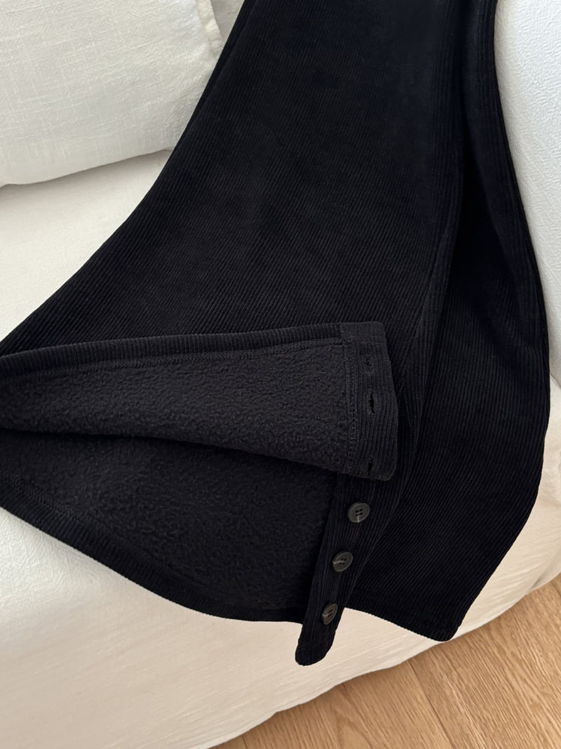 Flatyou - Korean Women Fashion - #momslook - Button Fleece Bootcut Pants - 2