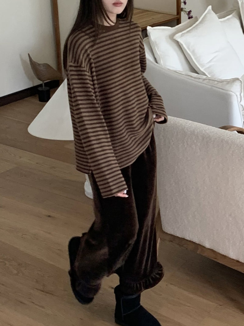 Flatyou - Korean Women Fashion - #momslook - Frill Velvet Skirt - 9