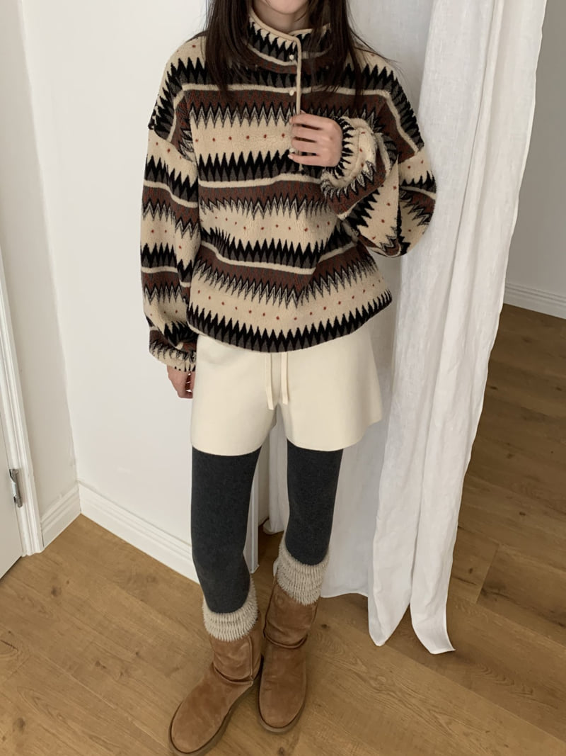 Flatyou - Korean Women Fashion - #momslook - Vintage Fleece Sweatshirt - 2