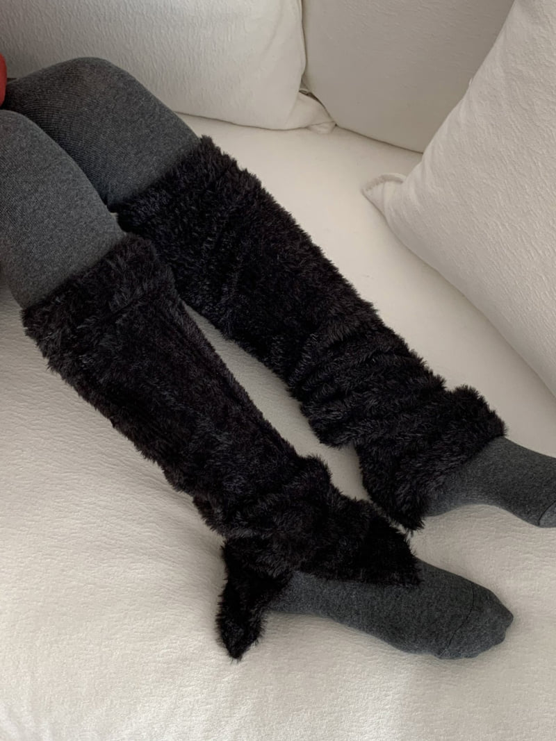 Flatyou - Korean Women Fashion - #momslook - Hairy Leg Warmers - 5