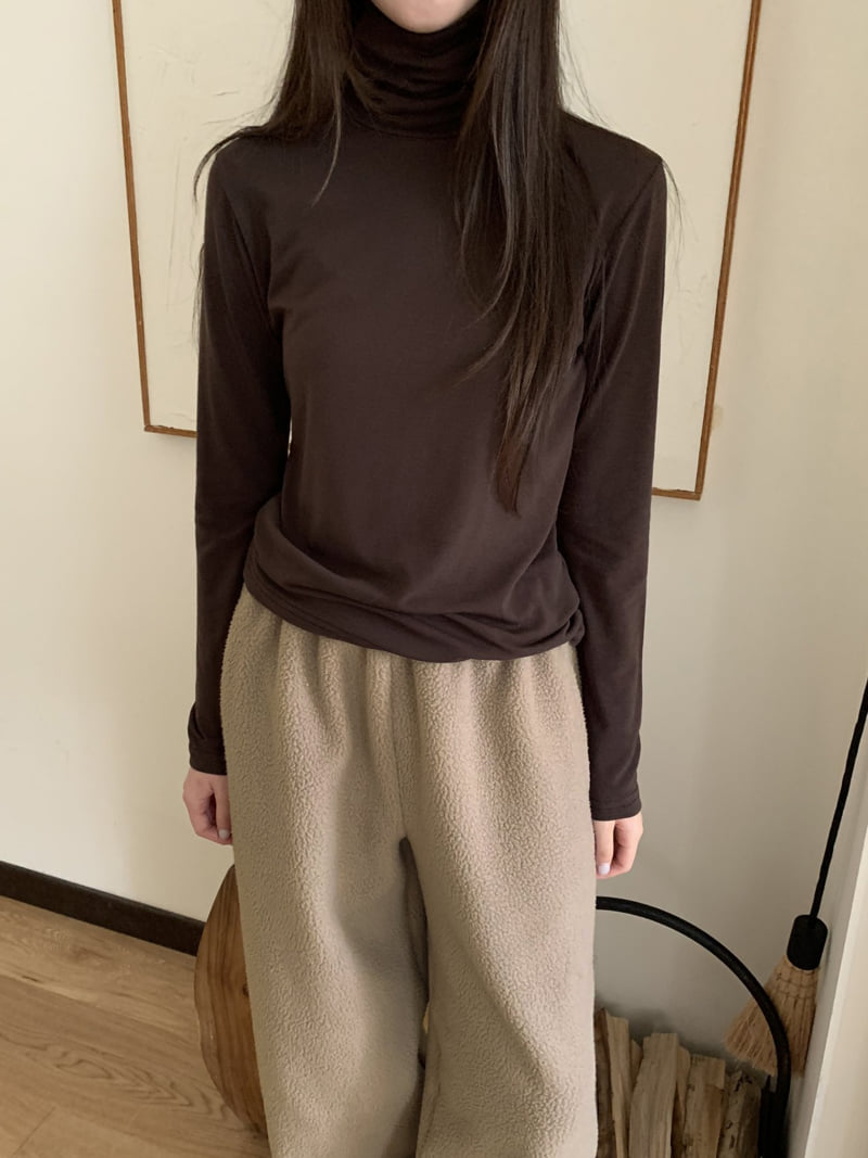 Flatyou - Korean Women Fashion - #romanticstyle - Brushed Turtleneck Tee - 6