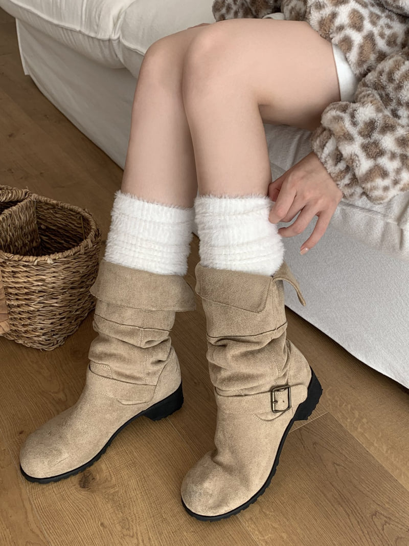 Flatyou - Korean Women Fashion - #romanticstyle - Hairy Leg Warmers - 11