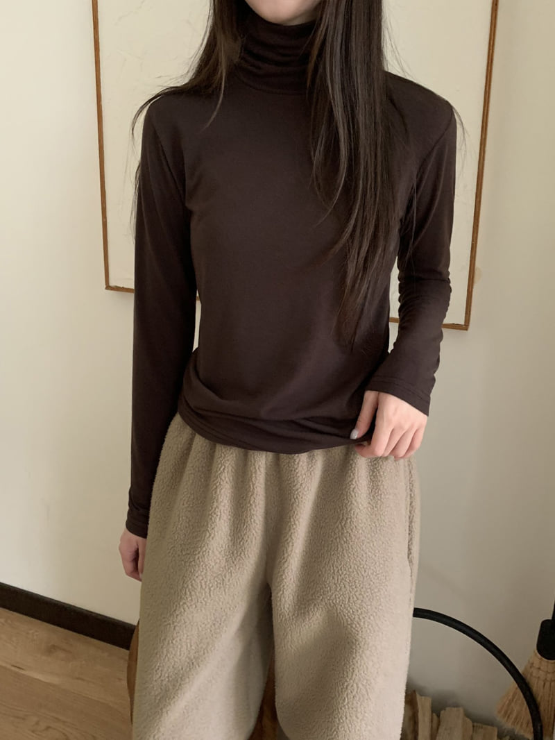 Flatyou - Korean Women Fashion - #shopsmall - Brushed Turtleneck Tee - 7
