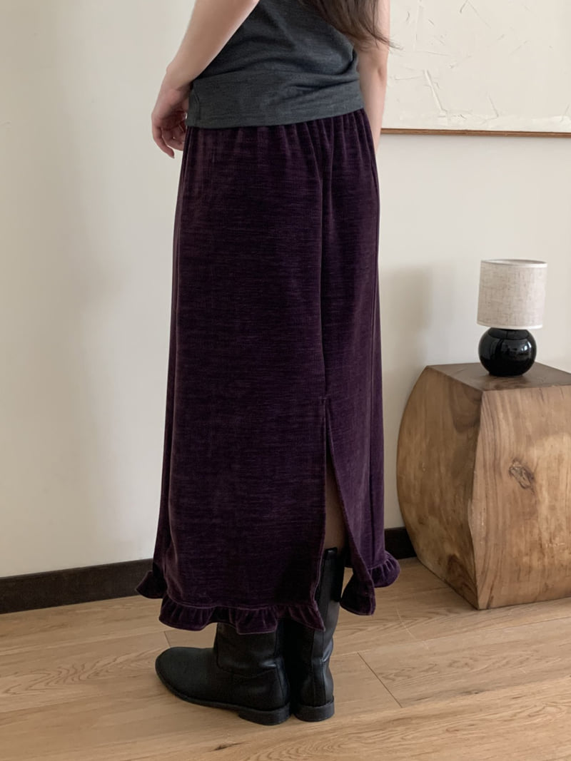 Flatyou - Korean Women Fashion - #womensfashion - Frill Velvet Skirt - 2