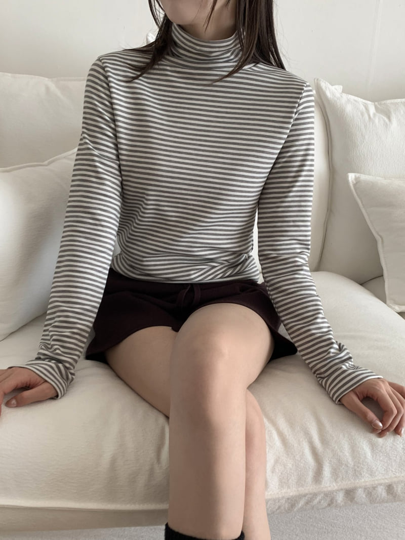 Flatyou - Korean Women Fashion - #womensfashion - Fleece Stripe Turtleneck Tee - 5