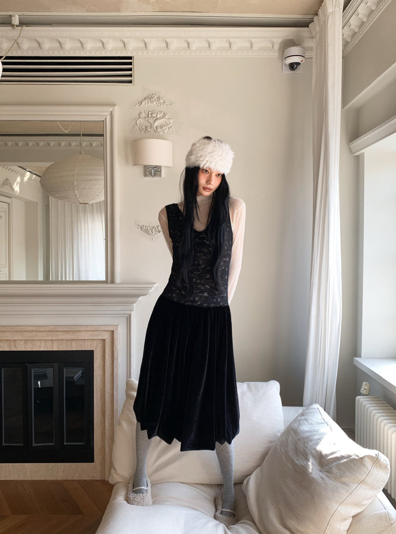 Foundation - Korean Women Fashion - #momslook - Lace Balloon Velvet One-piece - 11