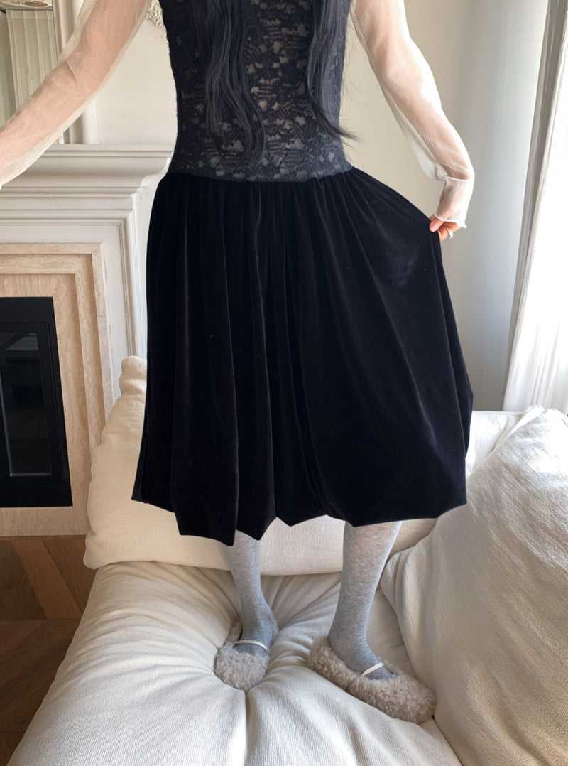 Foundation - Korean Women Fashion - #womensfashion - Lace Balloon Velvet One-piece - 12