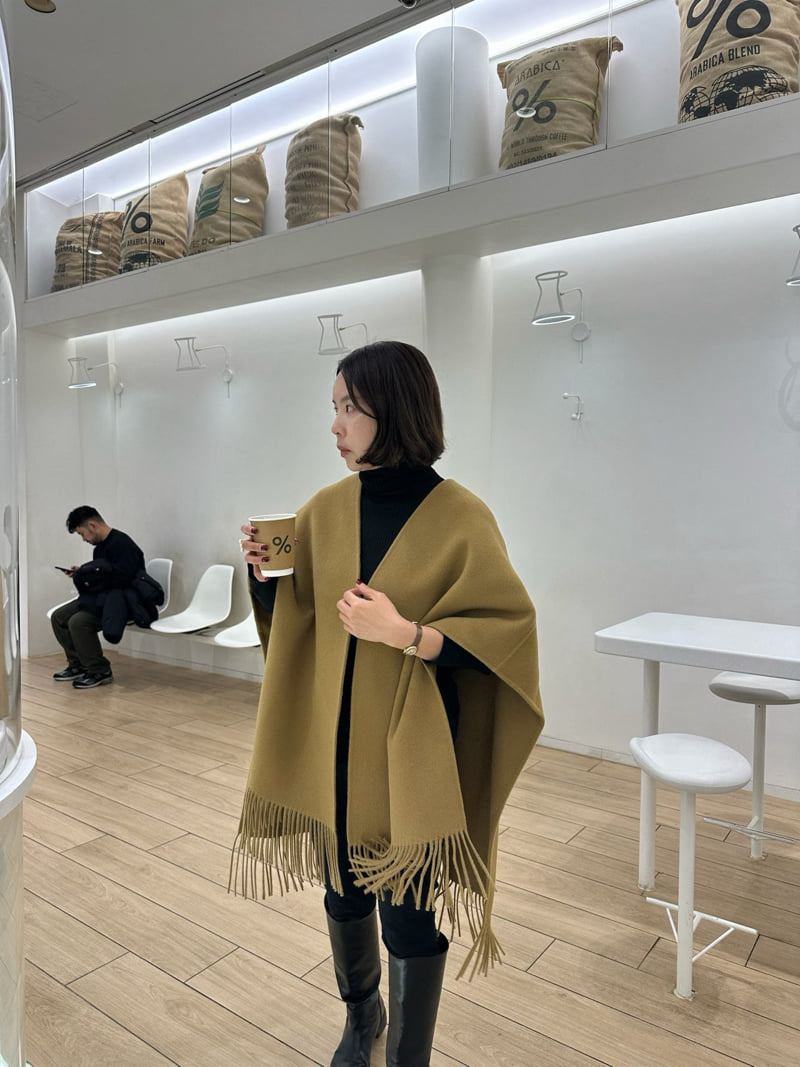 Have - Korean Women Fashion - #restrostyle - Wool Fringe Cape Handmade - 7