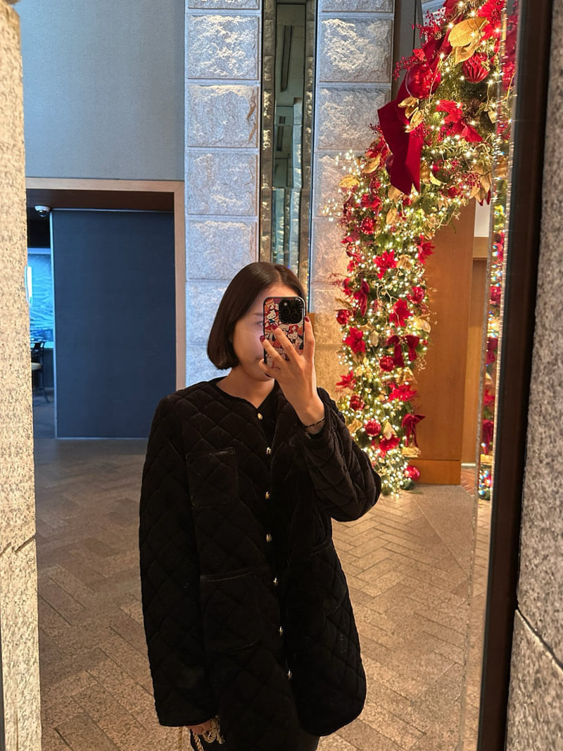 Have - Korean Women Fashion - #vintageinspired - Velvet Quilted Jacket - 5