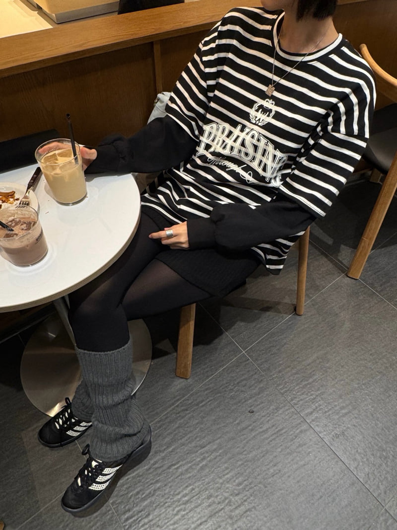 Heil - Korean Women Fashion - #womensfashion - Pony Warm Shorts - 5