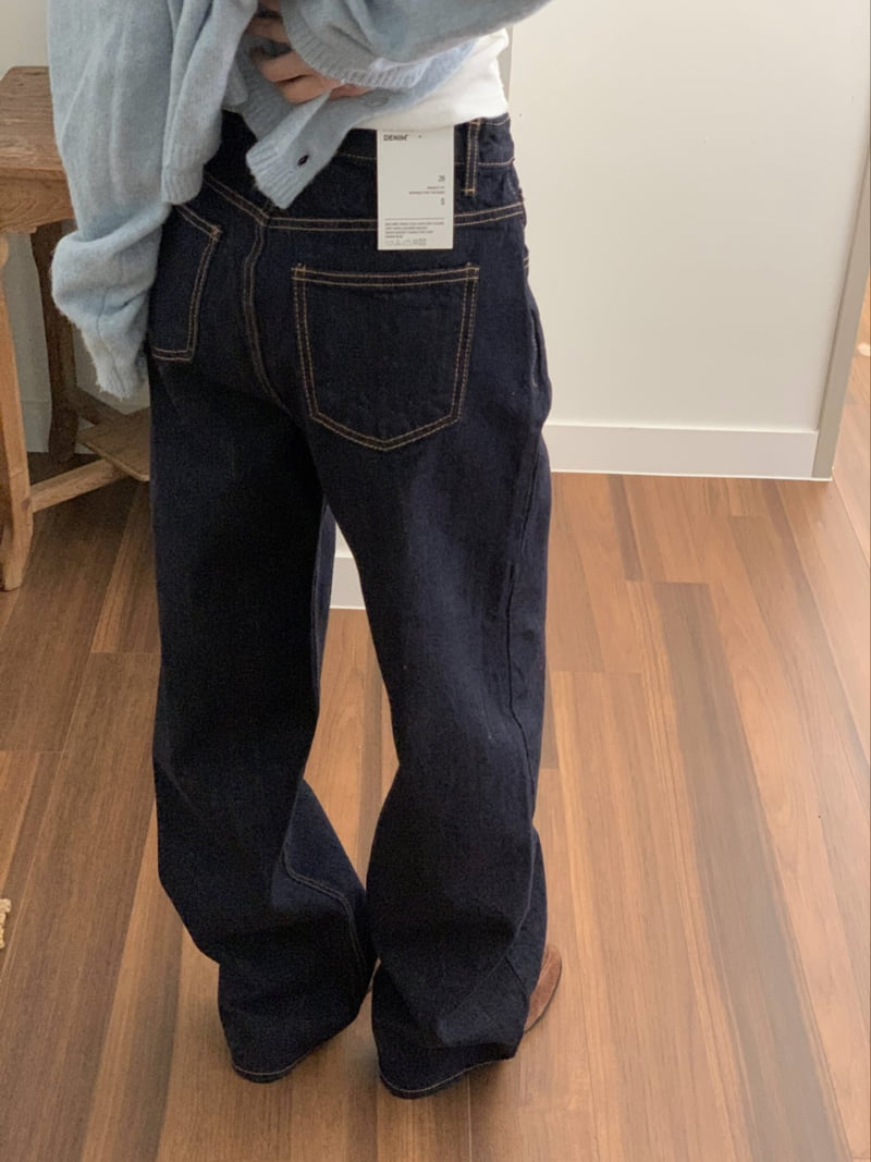 I'm here - Korean Women Fashion - #momslook - 903 Fleece Non Fade Wide Denim Pants - 11