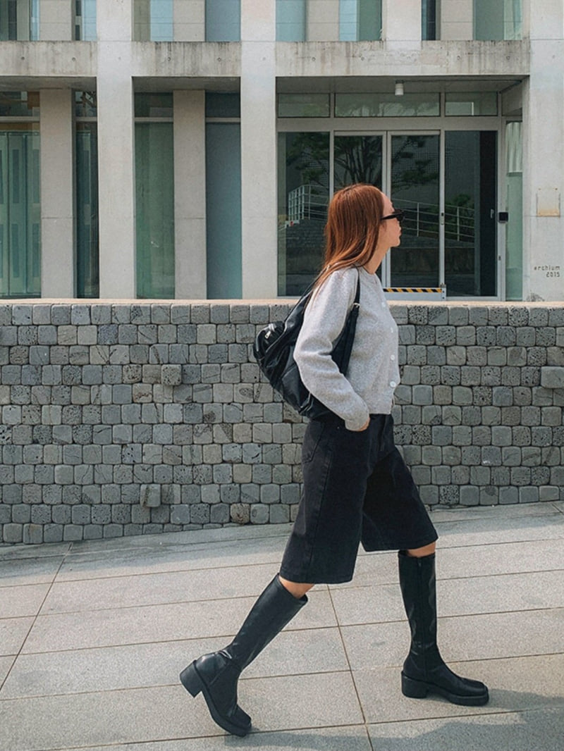 I'm here - Korean Women Fashion - #restrostyle - 339 Black Denim Bermuda Pants - 9