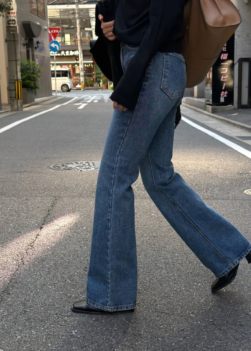 I'm here - Korean Women Fashion - #thatsdarling - 561 Brushed Bootcut Denim Pants - 5