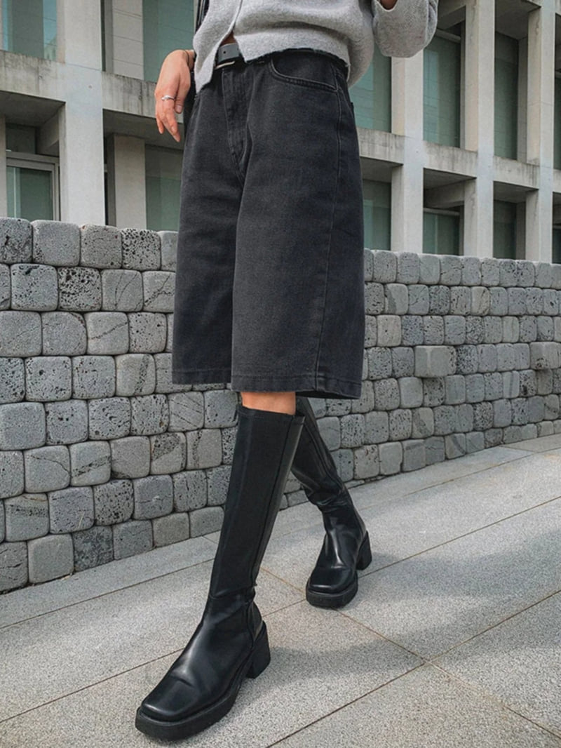 I'm here - Korean Women Fashion - #vintagekidsstyle - 339 Black Denim Bermuda Pants - 7