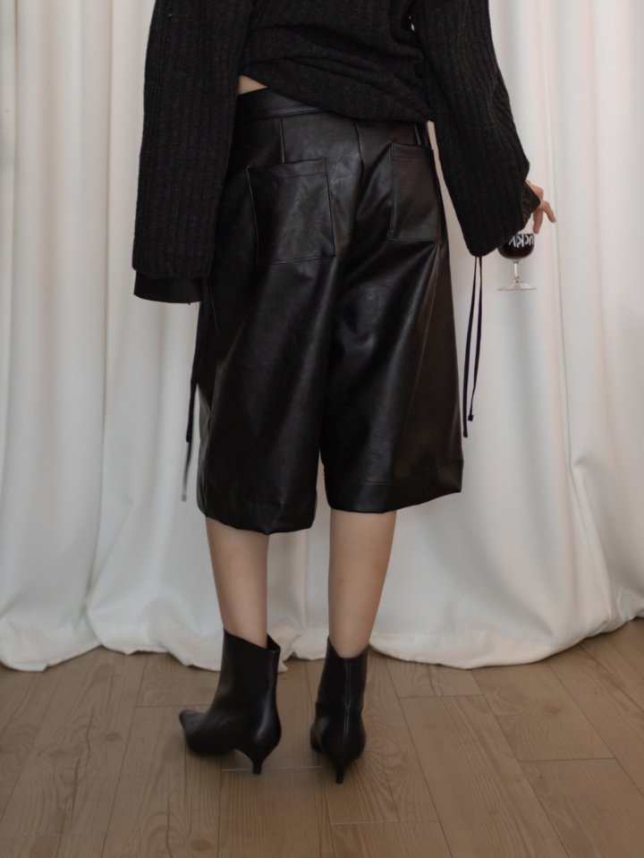 Inssense - Korean Women Fashion - #womensfashion - Belted Bermuda Trousers - 4