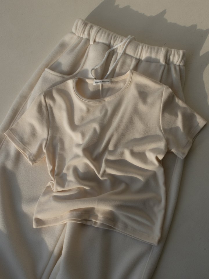 Inssense - Korean Women Fashion - #momslook - Minimal Back Stitch Peach Slim Tee  - 2