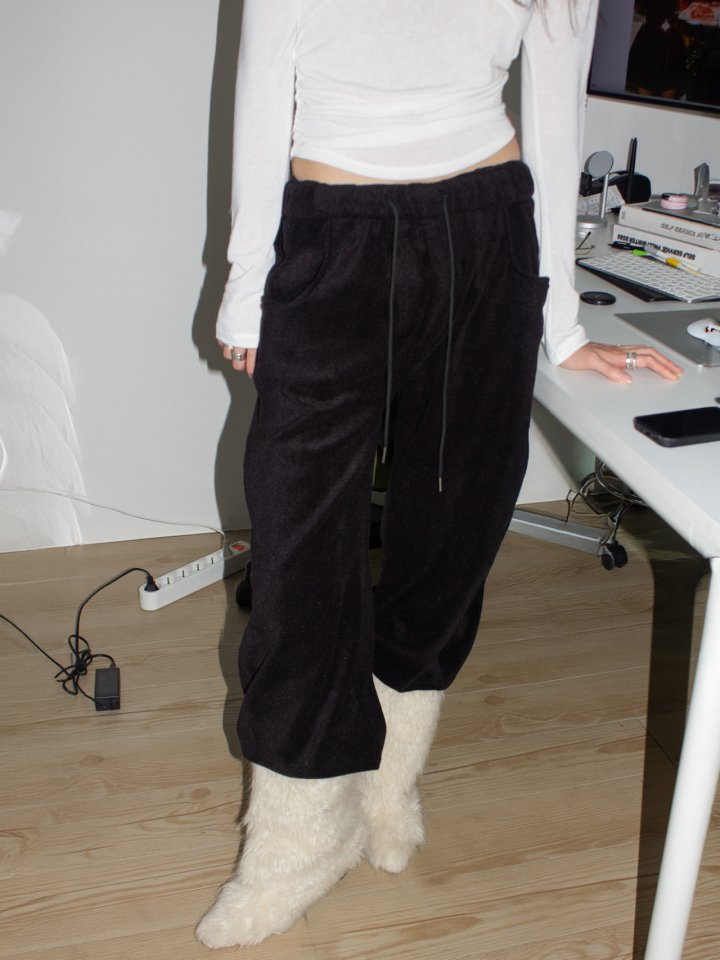 Inssense - Korean Women Fashion - #momslook - Side Panel Line Fleece Jogger Pants