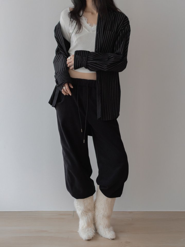 Inssense - Korean Women Fashion - #momslook - Side Panel Line Fleece Jogger Pants - 5