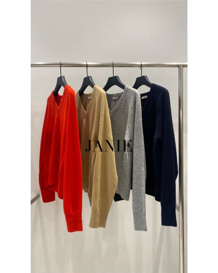 Janie - Korean Women Fashion - #momslook - Essential V Neck Knit