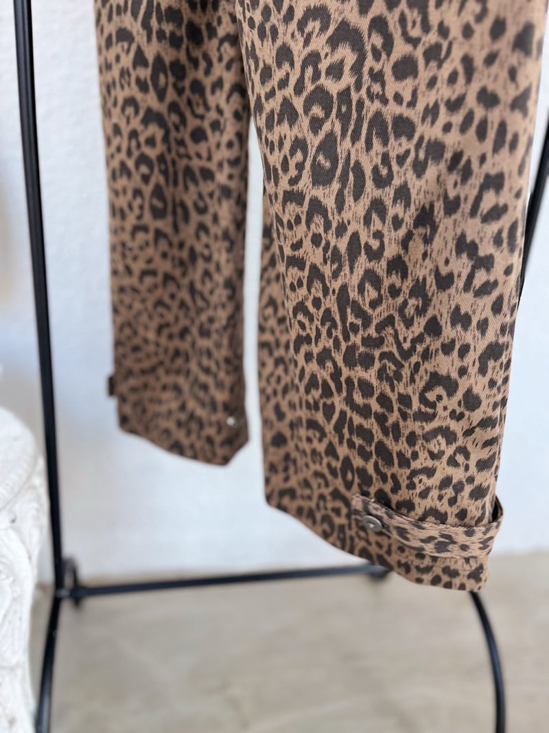 Lagrass - Korean Women Fashion - #vintageinspired - Leopard Pocket Pants - 12